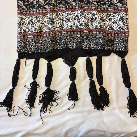 Forever 21‎ Boho Floral & Fringe Midi Dress Size M - Picture 8 of 10